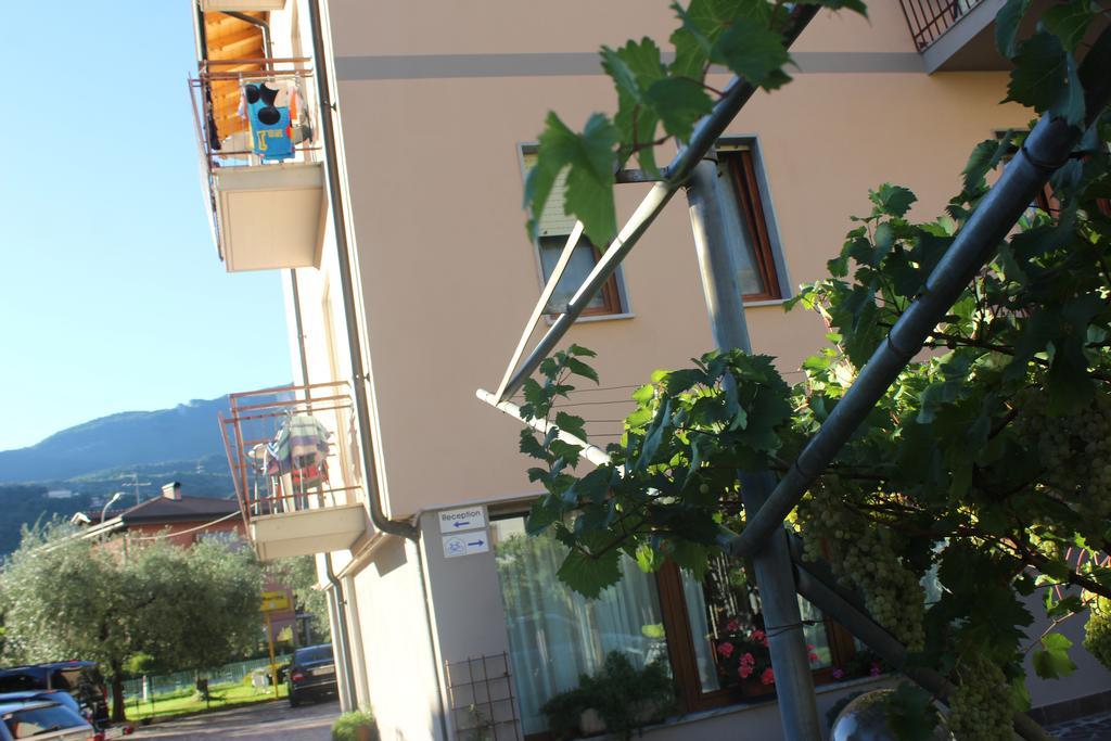 Villa Marina Торболе Экстерьер фото