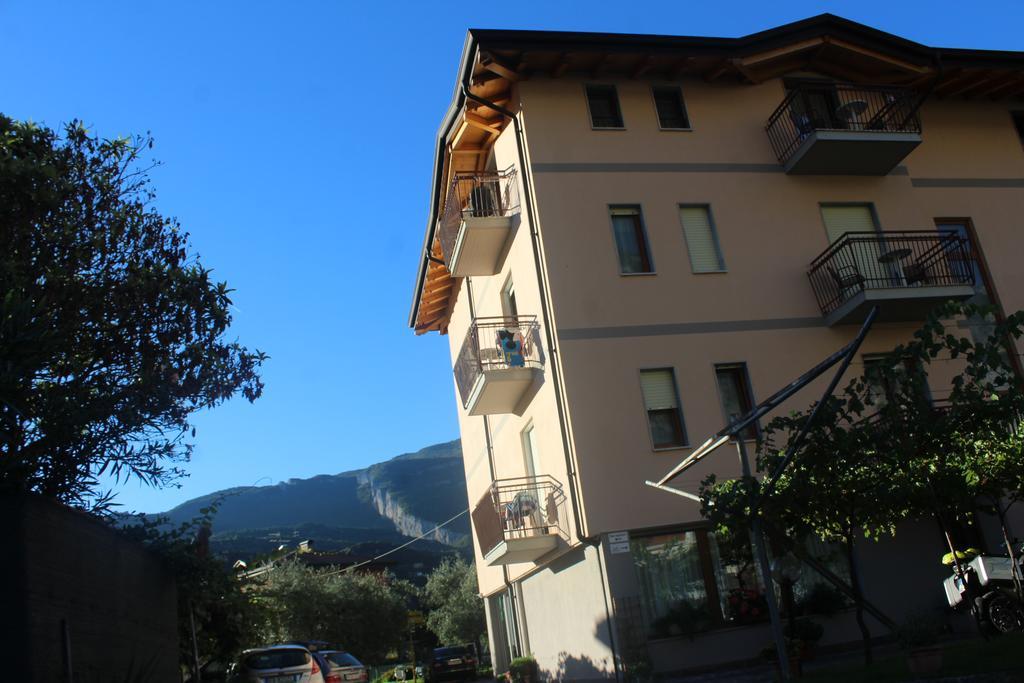 Villa Marina Торболе Экстерьер фото